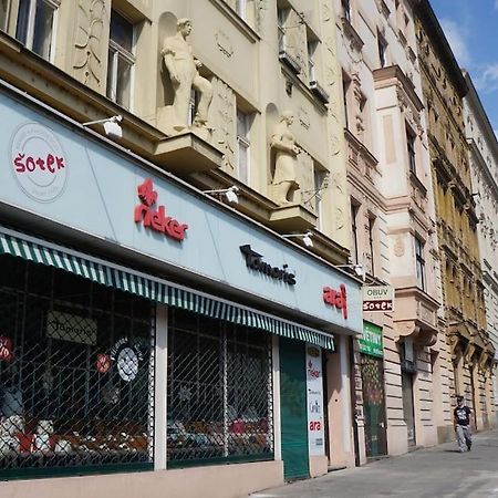 Fun + Easy In The Center Of Prague!アパートメント エクステリア 写真
